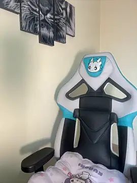 missycanoo online show from 17, 12, 2025