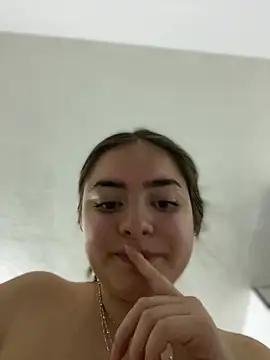 imlindapink online show from 4, 3, 2025