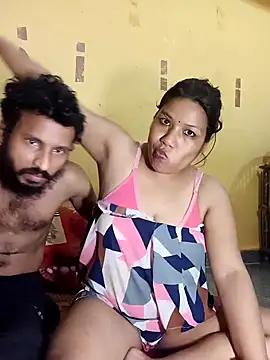 Snapshot of Radhikadavi879 chatting on 12, 1, 2025 Radhikadavi879 online show from 12, 1, 2025