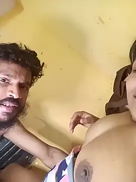 Snapshot of Radhikadavi879 chatting on 21, 1, 2025 Radhikadavi879 online show from 21, 1, 2025