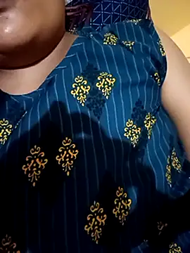 Snapshot of Radhikadavi879 chatting on 4, 2, 2025 Radhikadavi879 online show from 4, 2, 2025