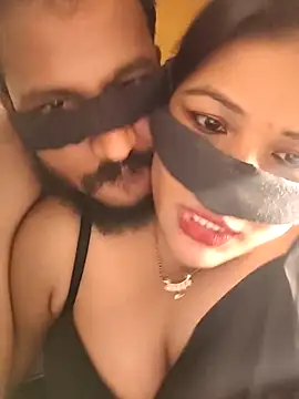 Snapshot of Radhikadavi879 chatting on 8, 9, 2025 Radhikadavi879 online show from 8, 9, 2025