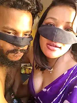 Snapshot of Radhikadavi879 chatting on 9, 9, 2025 Radhikadavi879 online show from 9, 9, 2025