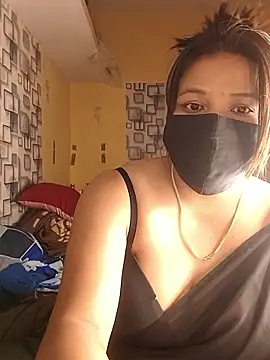 Snapshot of Radhikadavi879 chatting on 27, 9, 2025 Radhikadavi879 online show from 27, 9, 2025