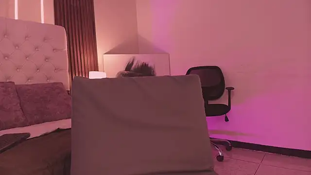 Snapshot of alisson_sanders chatting on 18, 2, 2026 alisson sanders online show from 18, 2, 2026