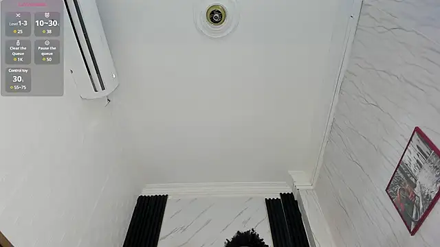 Snapshot of TOWERS21_ chatting on 9, 1, 2025 TOWERS21 online show from 9, 1, 2025