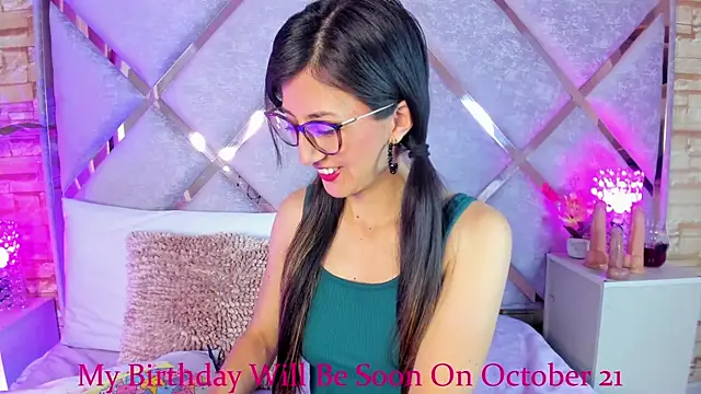  jade white  online show from 16, 9, 2025