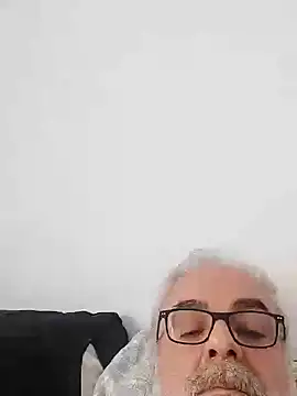 Satiro Sevilla online show from 3, 2, 2025