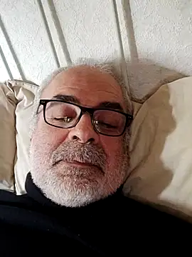 Satiro Sevilla online show from 18, 3, 2025