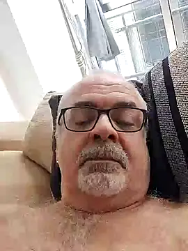 Satiro Sevilla online show from 6, 10, 2025