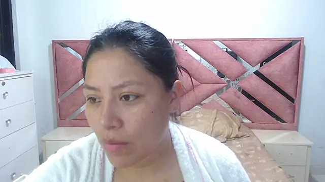 moan sex2 online show from 2, 5, 2026