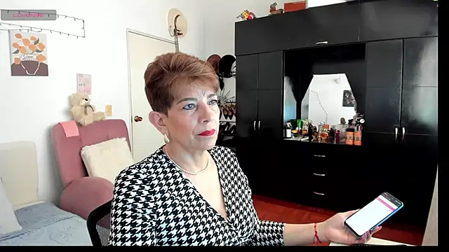 Angelina Stone 65 online show from 1, 12, 2025