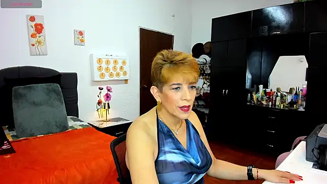 Angelina Stone 65 online show from 18, 7, 2026