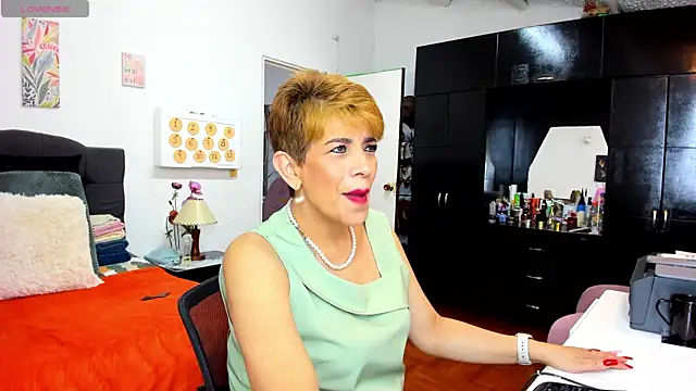 Angelina Stone 65 online show from 21, 7, 2026