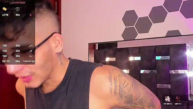 iamcamiloo  online show from 8, 2, 2025