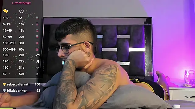 iamcamiloo  online show from 22, 3, 2025