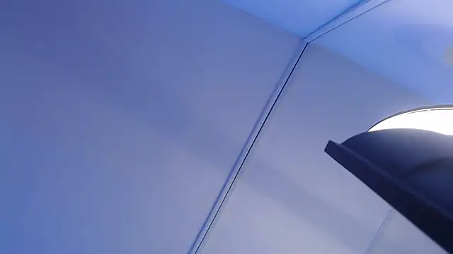 Ema louis  online show from 9, 3, 2025