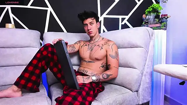 JUSTIN FULLER1 online show from 27, 2, 2025