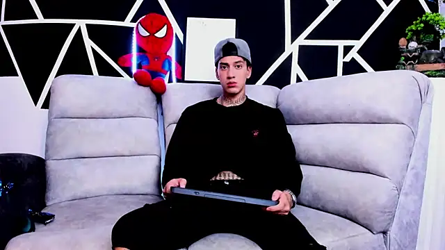 JUSTIN FULLER1 online show from 22, 3, 2025