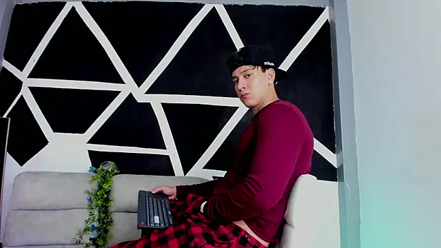 JUSTIN FULLER1 online show from 6, 11, 2025