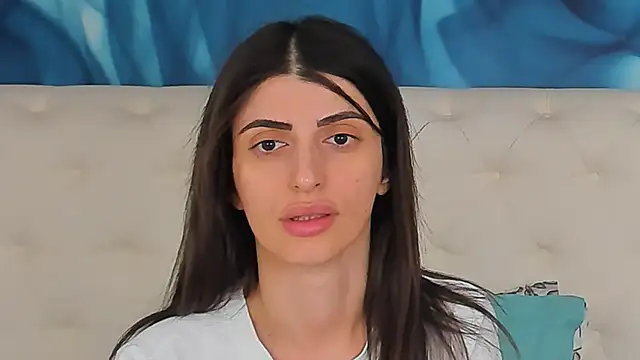 SkinnyDolly online show from 28, 6, 2026