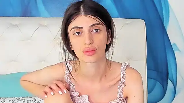 SkinnyDolly online show from 8, 7, 2026