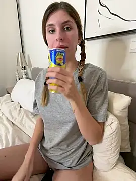 emma05 online show from 11, 3, 2026