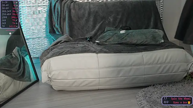 Snapshot of sylvie_fey chatting on 17, 3, 2026 sylvie fey online show from 17, 3, 2026