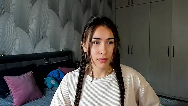 Bambiii bby online show from 30, 9, 2025