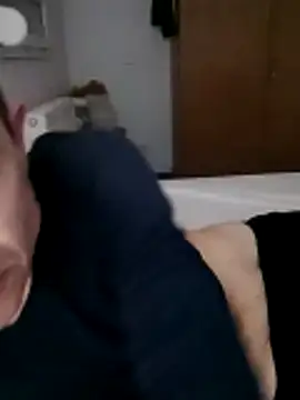 Snapshot of crems77 chatting on 10, 3, 2026 crems77 online show from 10, 3, 2026