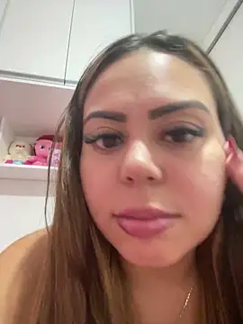 lariic online show from 15, 3, 2025