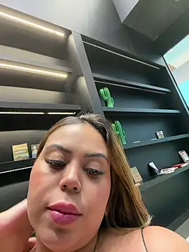lariic online show from 24, 7, 2026