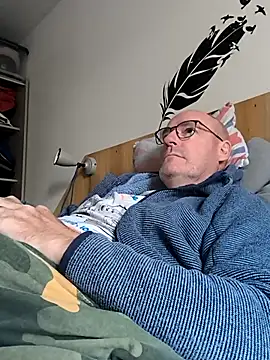 bogland33 online show from 17, 10, 2025