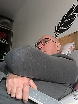 bogland33 online show from 10, 11, 2025