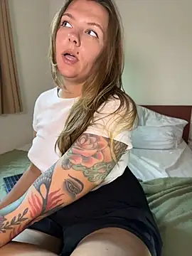  private person  online show from 5, 5, 2026