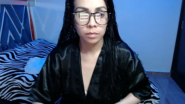 Amber Lovely online show from 29, 9, 2025