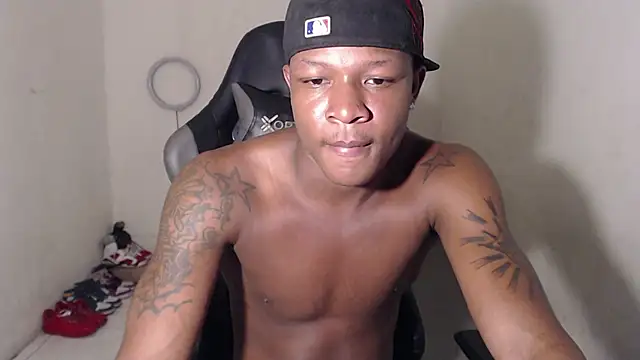 Snapshot of Alid_17 chatting on 7, 1, 2025 Alid 17 online show from 7, 1, 2025