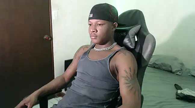 Snapshot of Alid_17 chatting on 19, 1, 2025 Alid 17 online show from 19, 1, 2025