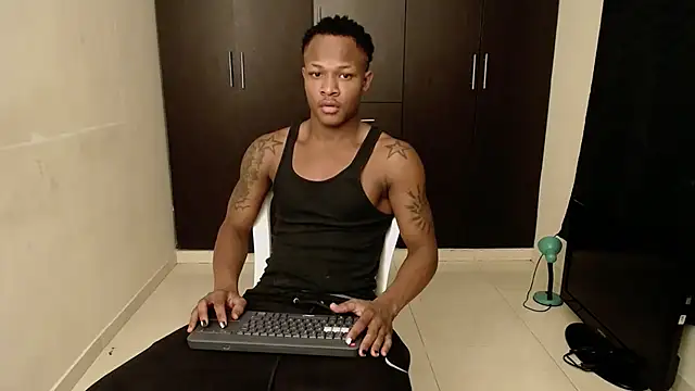 Snapshot of Alid_17 chatting on 8, 10, 2025 Alid 17 online show from 8, 10, 2025