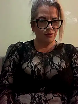 curvy-Ruby-Uk online show from 7, 12, 2024