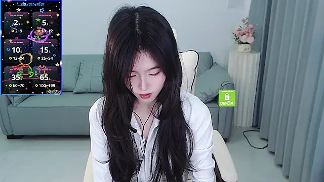 YiJin-a online show from 4, 2, 2025