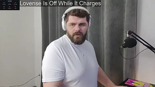 Snapshot of KingMarti chatting on 14, 12, 2025 KingMarti online show from 14, 12, 2025