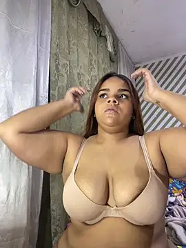 Evabigass online show from 6, 3, 2026