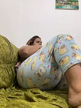 Evabigass online show from 18, 7, 2026