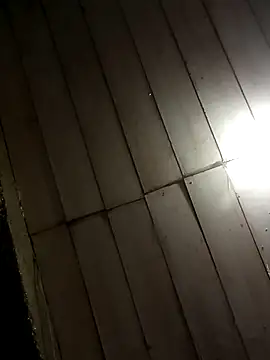 Elvishcassie  online show from 14, 3, 2025