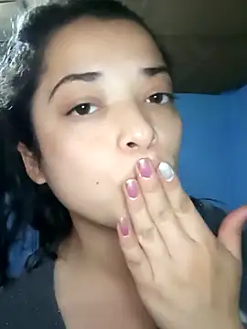 Elvishcassie  online show from 30, 9, 2025