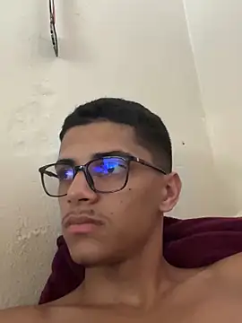 Snapshot of Naka300 chatting on 10, 2, 2025 Naka300 online show from 10, 2, 2025