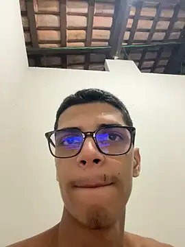 Snapshot of Naka300 chatting on 13, 2, 2025 Naka300 online show from 13, 2, 2025