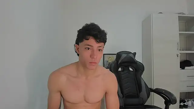 enzo sloran online show from 21, 2, 2026