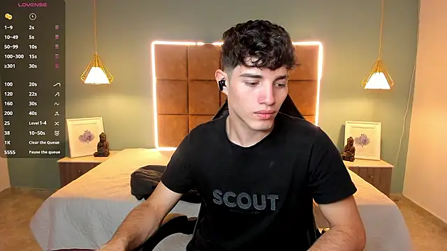 AlejooTwink online show from 19, 3, 2026